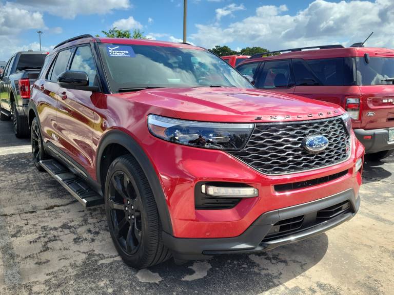 2023 Ford Explorer ST