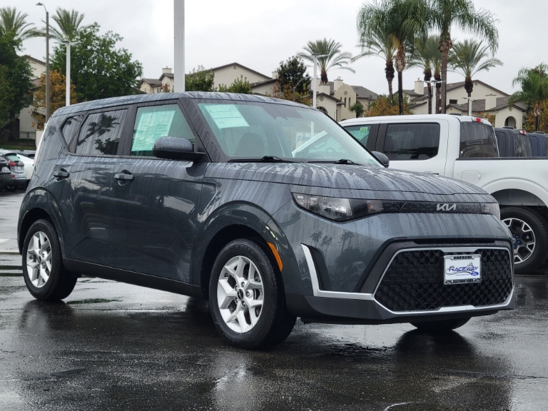 2024 Kia Soul LX