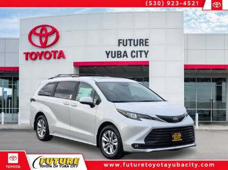 2026 Toyota Sienna XLE