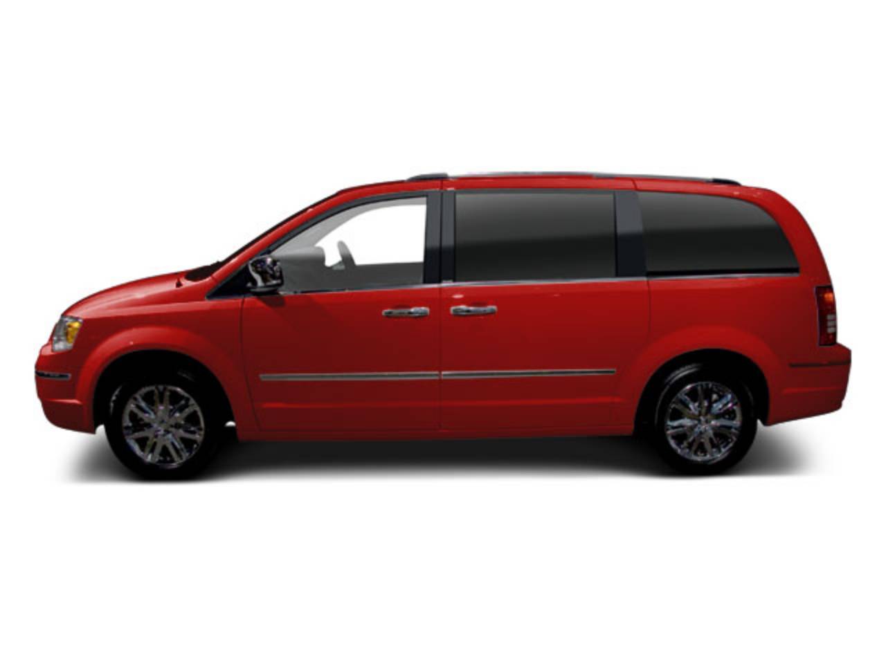 2010 Chrysler Town & Country LX's photo